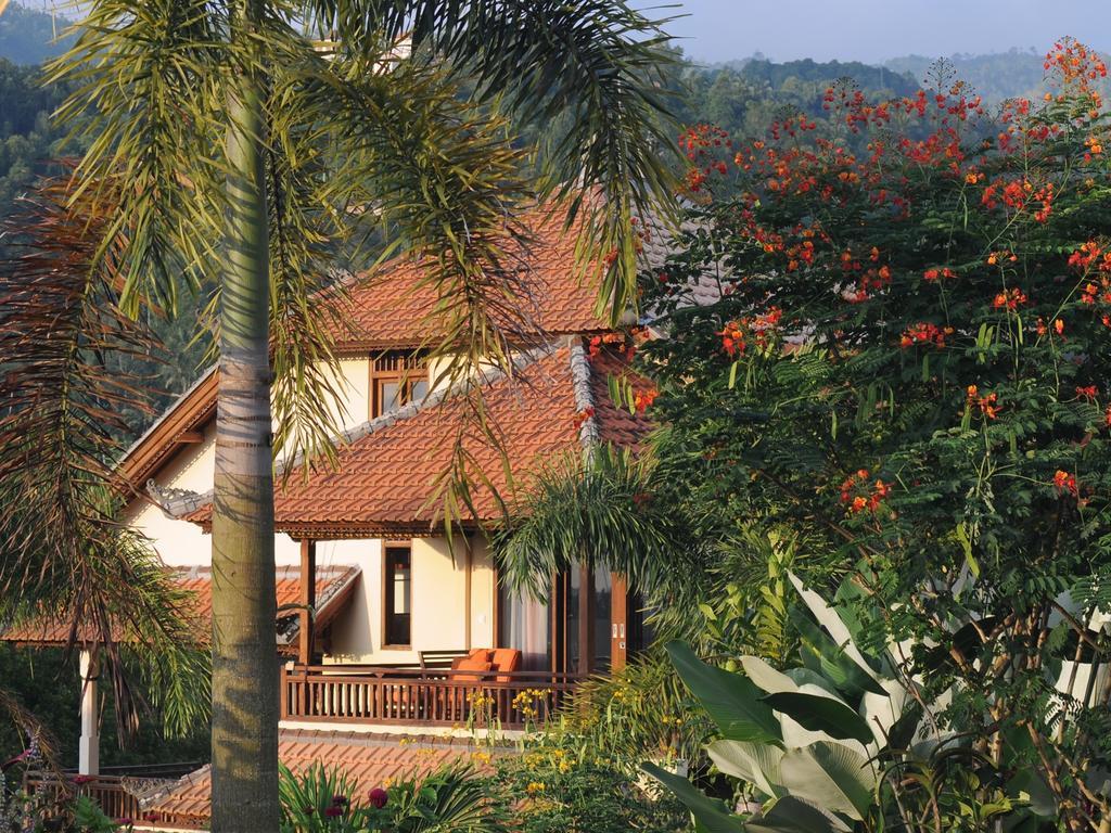 Lesong Hotel And Restaurant Munduk Habitación foto